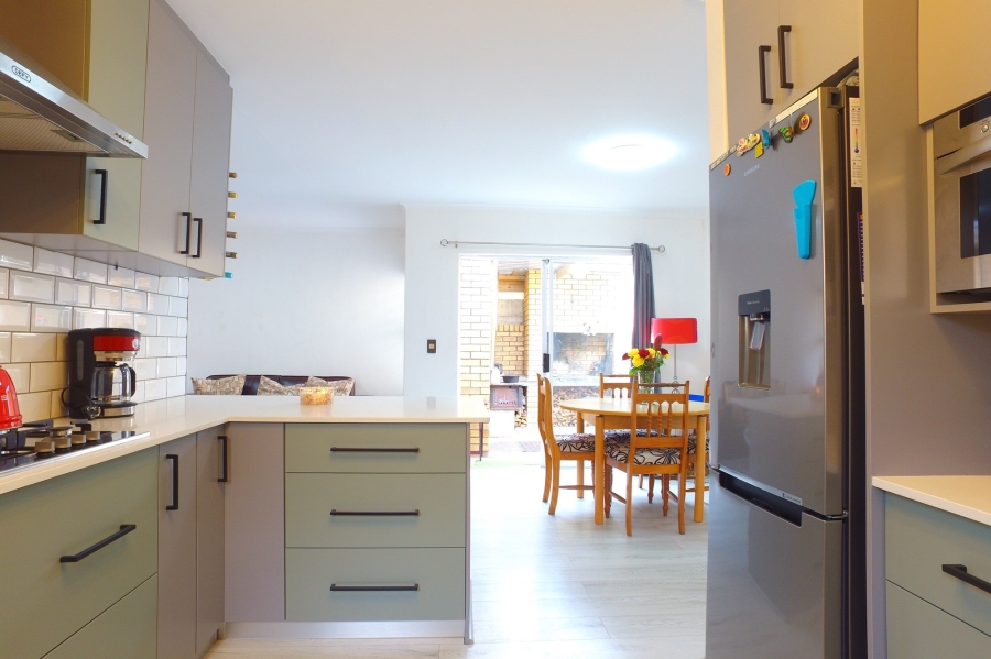 3 Bedroom Property for Sale in Hunters Creek Western Cape